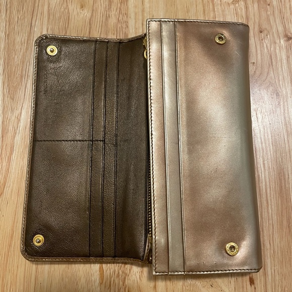 Prada Milano Wallet - Picture 3 of 15